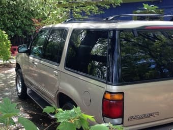 Selling 1997 Ford Explorer - 132k miles, new tires - $2300 2