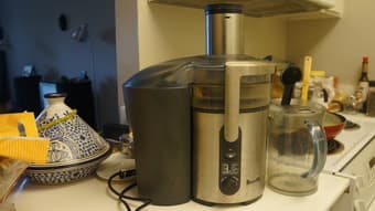 Breville Fruit/Vegetable Juicer Fountain 1