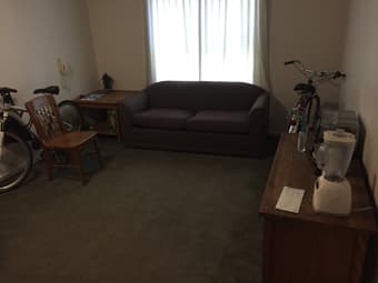 1 BR in 2BR/1BA in Rains Graduate Housing available from June 6 -Sep20 1