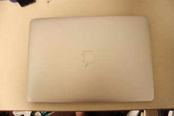 Selling Retina Macbook Pro 15" 2