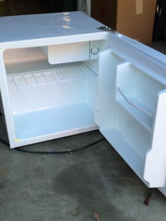 SANYO refrigerator for sale $50 2