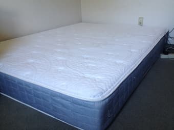 Queen Size Mattress with Delivery 1