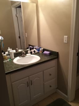 Looking for female roommate--$500/mo.! 2