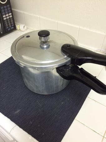 Pressure Cooker - $10 1