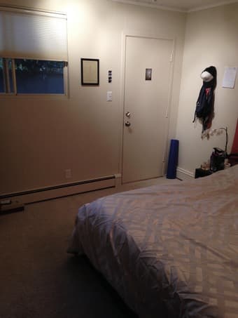 $1150/mo (+utilities/internet) room in 4BR Palo Alto (June 21-Sept 13) 2