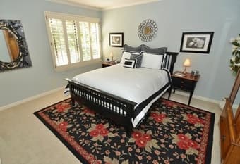 Spacious room in San Carlos, includes utilities, cleaning service! 2