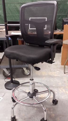 Surplus Property Sales a large selection of stationary & swivel Chairs 2