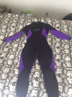 Xcel 7mm wetsuit womens sz 8s Brand New - $130 1