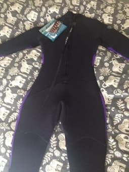 Xcel 7mm wetsuit womens sz 8s Brand New - $130 2
