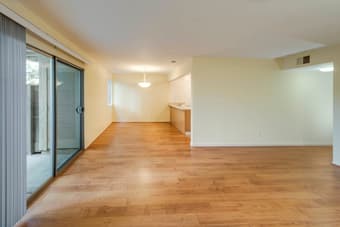 Sublet in beautiful Sharon Heights apartment Jul 8th-Mid Sep 1700/mo 1