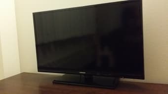 Samsung 32-Inch LED TV (2012 Model) for $130 1