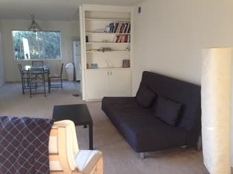 1 room in 2 bed/2bath, walk to campus and University Ave, summer only! 3