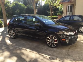 2013 VW GTI Autobahn Edition--16,000 miles($23,500) 1