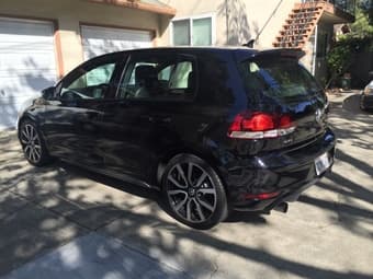 2013 VW GTI Autobahn Edition--16,000 miles($23,500) 2