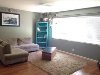Looking for a Female Roommate to Share a 2 Bed 1 Bath Apt in Menlo Park ($1050) 2