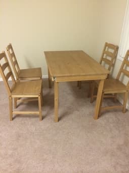 Moving out sales - dining tables + Chairs and Mattress 3