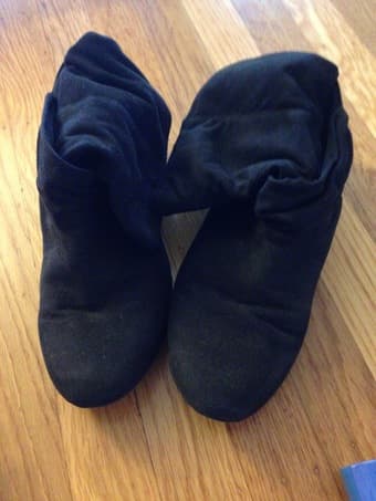 Report black boots size 8 $10 1