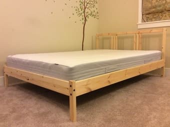 Like New! Full Mattress + Bed Frame ($100 OBO) 3