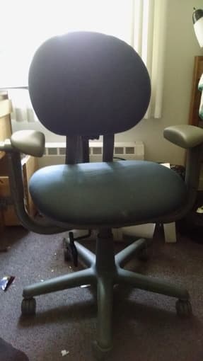 blue & gray swivle office chair 1