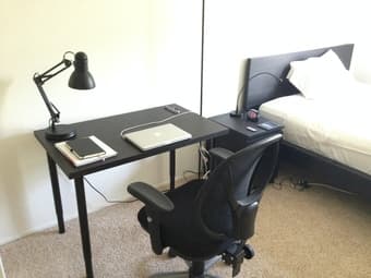 Desk, Like new 1