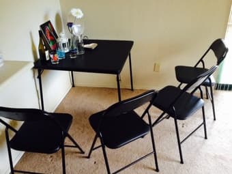 $40 Table plus 4 chairs 1