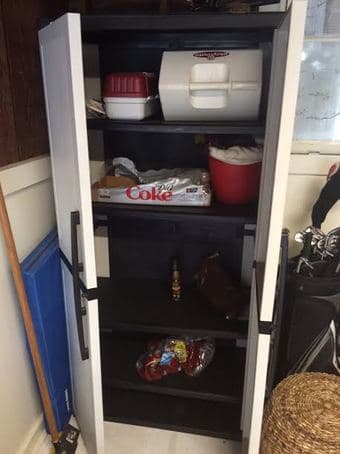 Storage Locker (indoor/outdoor) - $40 1