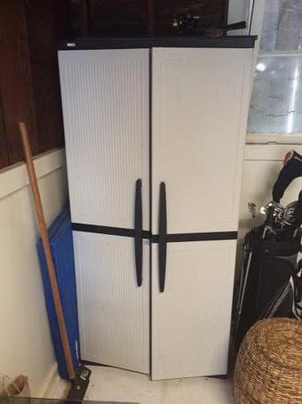 Storage Locker (indoor/outdoor) - $40 2