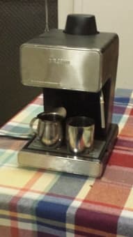 Espresso machine, rice cooker, panini maker - only $10 each 1