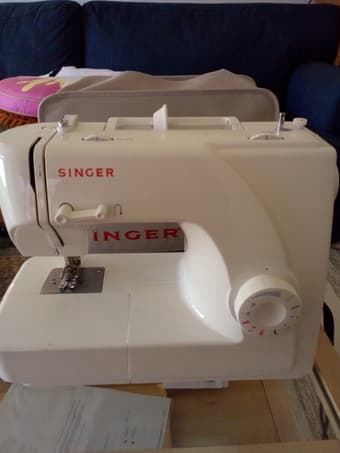 singer sewing machine for sale 1