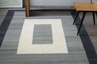 **WEST ELM SHIMA WOOL DHURRIE RUG** - $225 2