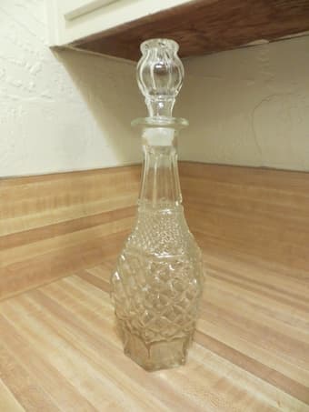 Beautiful glass decanter, $7 1