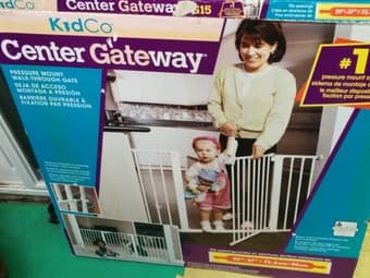 2 gates for babies 3