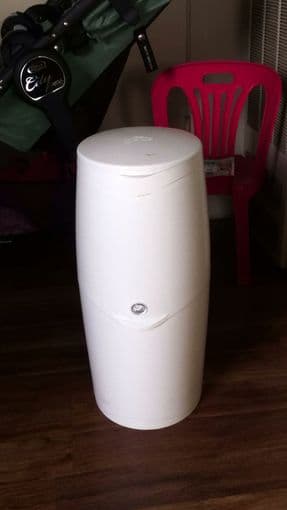 Diaper Disposal Pail for sale---$5 1