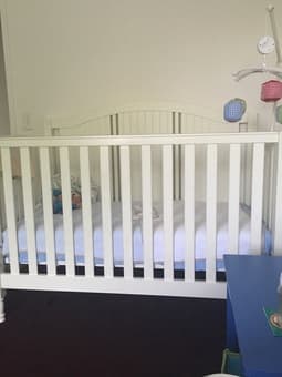 pottery barn kids crib and mattress 1