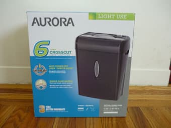 AURORA 6 sheet Shredder***Pristine Condition***$15 1