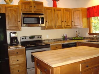 master bedroom available --- in the redwoods near the ocean! 3