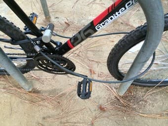 Men's bike, excellent condition with accessories /100$ negotiable 3