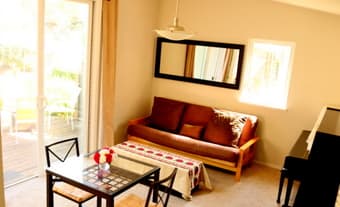 Barron Park in-law house for leasing now 1