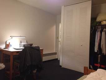 $500 On Campus EV highrise 8/1-8/15 Move-in/Rent Negotiable 2