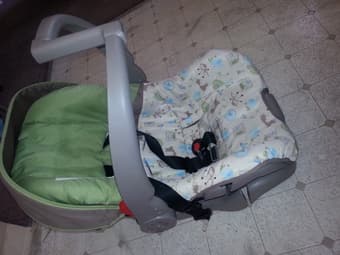 Baby stuff：bath tub，car seat，lamp，basin 3