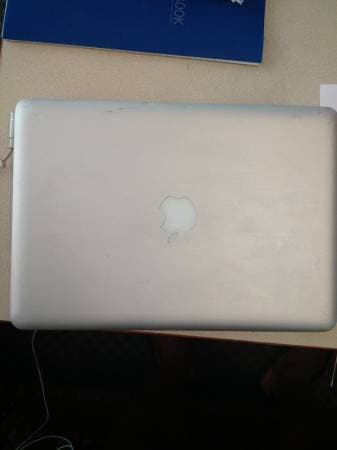 SELLING: 13" MACBOOK PRO (2011, 8GB RAM, 320HDD) - $500 3