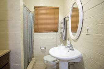 Furnished room available in a house next to Stanford 3