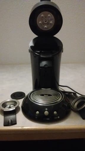 Senseo coffee machine with refillable pod $30 1