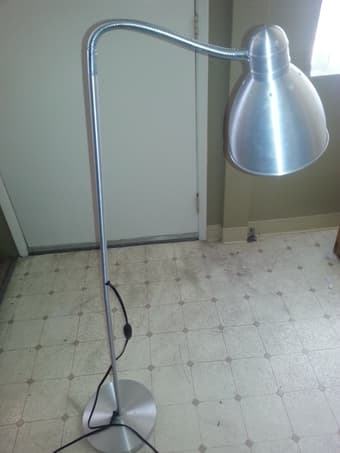 floor lamp $8 1