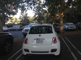 FIAT 500 SPORT 2015 --  $13.000 (9500 miles) 2