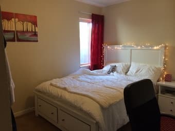 1 BR available in 7BR/3BA Menlo Park house, $722/mo. 1