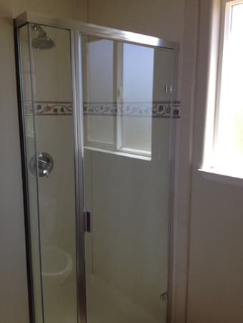 Master Bedroom available starting Aug 22 $1525/month 2