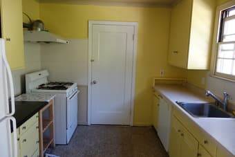 Aug 15 - 2BR/1BA house in Palo Alto - $1700 2