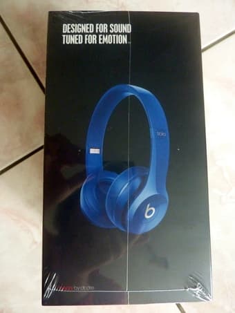 Beats Solo2 On-Ear headphones ($100) 3