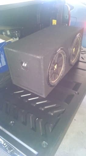 Selling 2 12" Subwoofers. Excellent Bass. 1